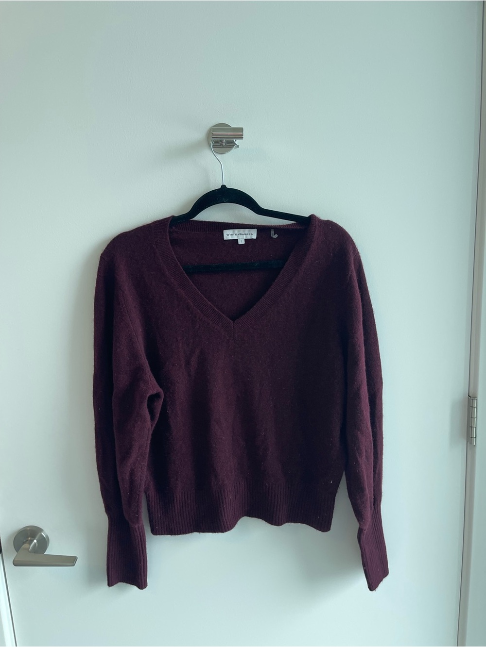 White + Warren Women's V-Neck Sweater in Burgundy